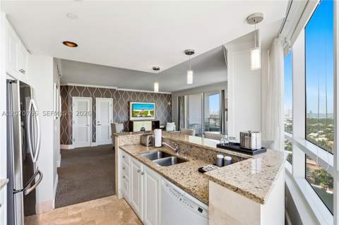 4401 Collins Ave 1915/1917, Miami Beach FL - photo 17 of 85