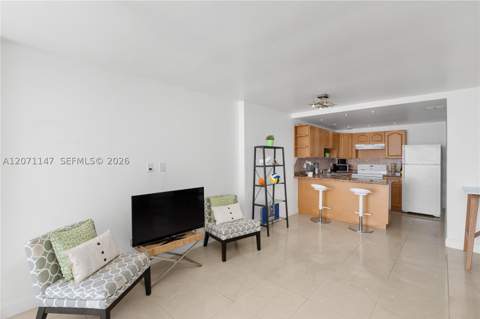 401 Ocean Dr 607, Miami Beach FL - photo 9 of 35