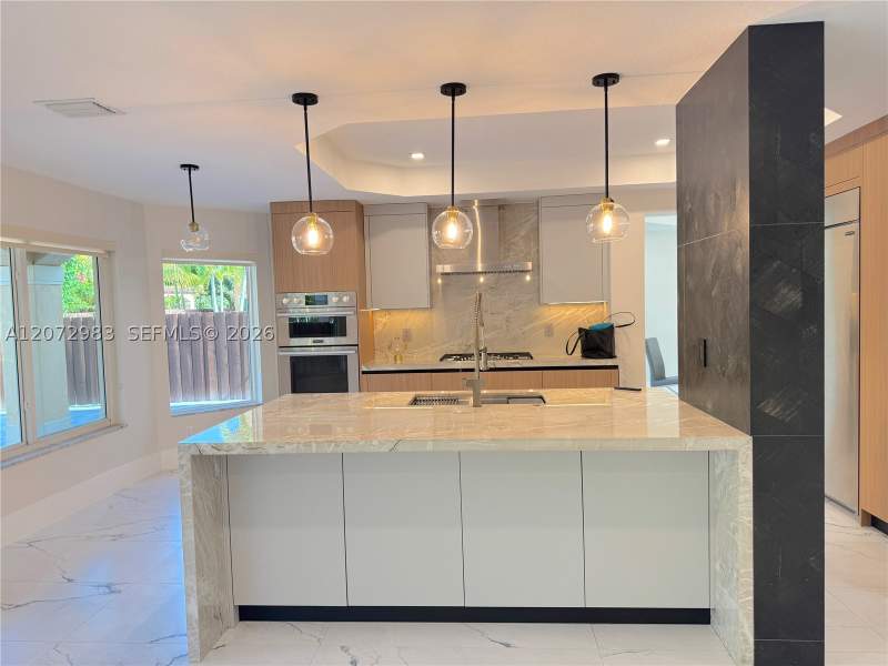 4 bedroom SingleFamilyResidence at 3121 SW 156th Ave, Egret Lakes Estates Sec 8, Miami — photo 5
