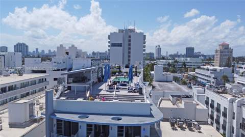 1036 Ocean Dr B202, Miami Beach FL - photo 18 of 28