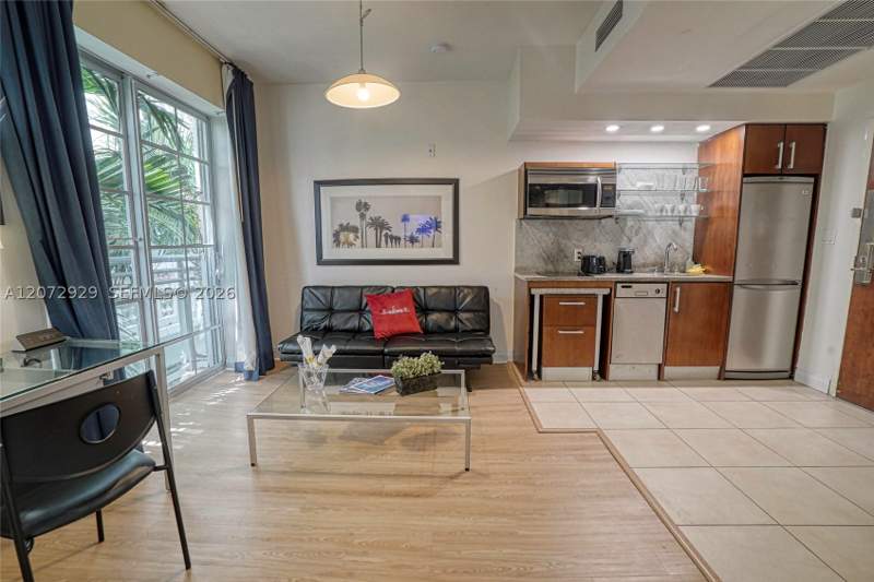 1 bedroom Condominium at 1036 Ocean Dr B202, The Strand On Ocean Drive, Miami Beach — photo 4