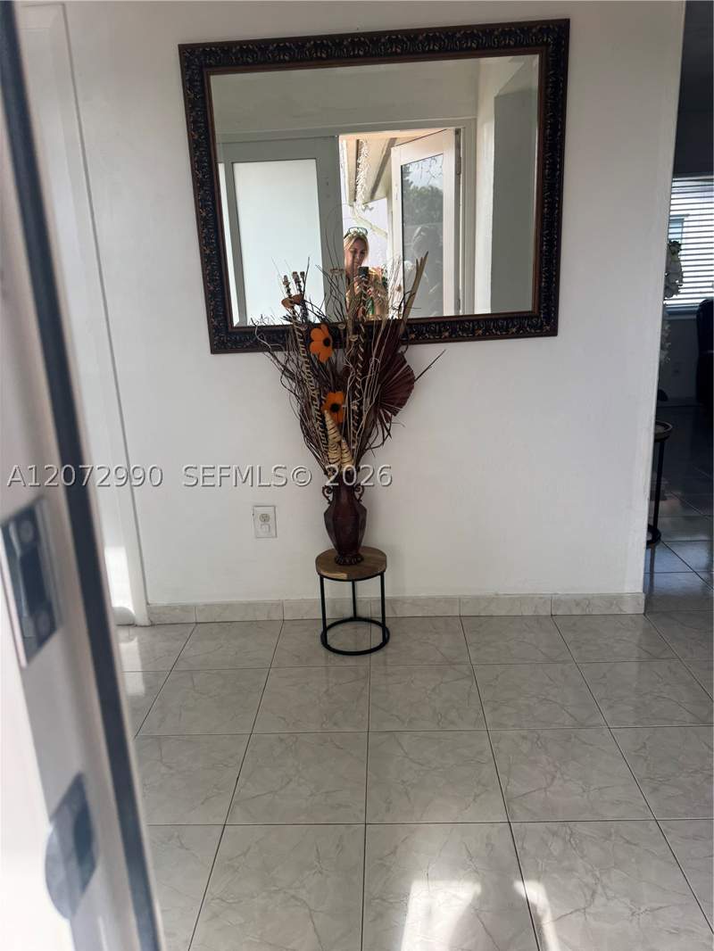 4 bedroom SingleFamilyResidence at 7741 SW 20th St, Coral Way Plaza, Miami — photo 4