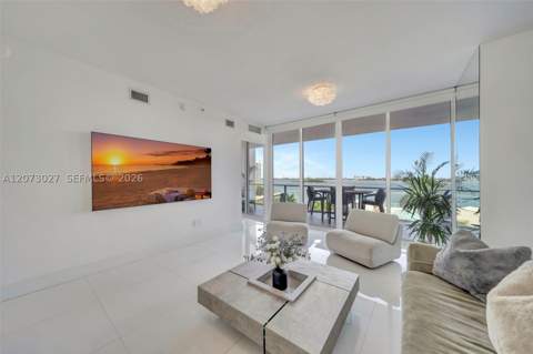 2020 N Bayshore Dr 708, Miami FL - photo 22 of 75