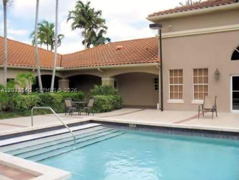 18304 NW 68th Ave N, Hialeah FL - photo 17 of 32
