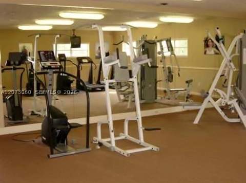 18304 NW 68th Ave N, Hialeah FL - photo 20 of 32