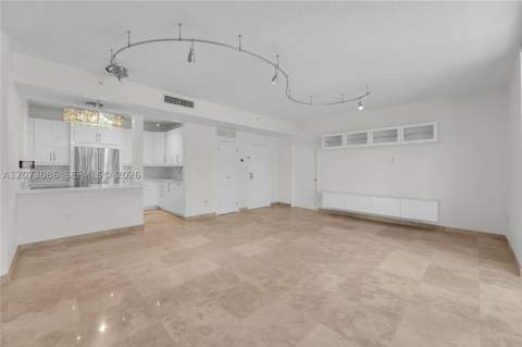 1 Century Ln 202, Miami Beach FL - photo 10 of 30