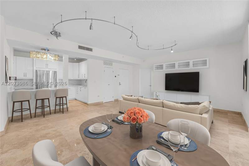 2 bedroom Condominium at 1 Century Ln 202, The Vistas Condo, Miami Beach — photo 4