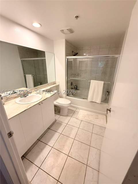 2775 NE 187th St 313, Aventura FL - photo 6 of 17