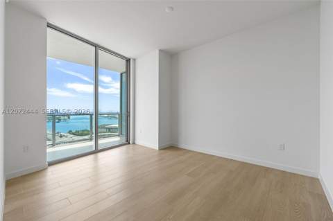 1400 Biscayne Blvd 1903, Miami FL - photo 11 of 25