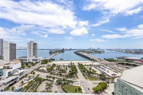 1400 Biscayne Blvd 1903, Miami FL - photo 9 of 25