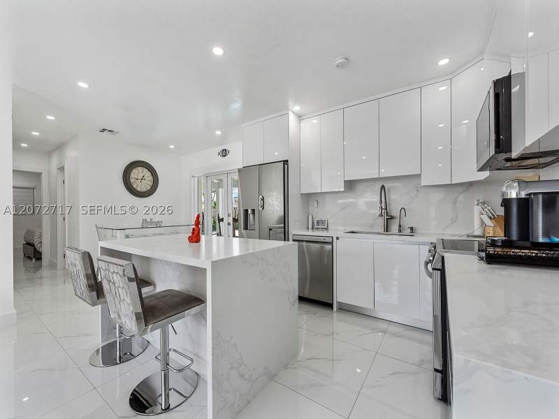 3 bedroom SingleFamilyResidence at 19800 Eagle Nest Rd, Cutler Ridge Manor Estate, Cutler Bay — photo 3