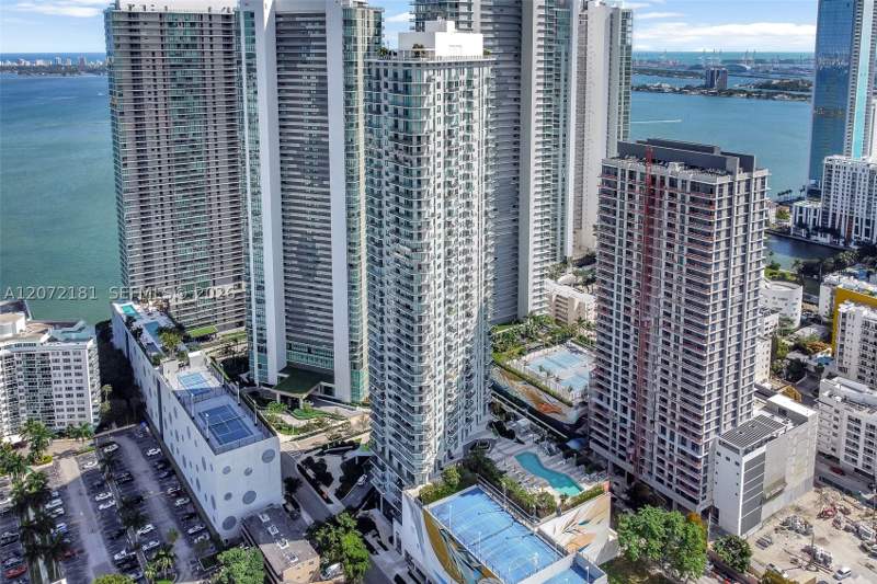 1 bedroom Condominium at 501 NE 31st St 3504, Paraiso Bayviews Condo, Miami — photo 3