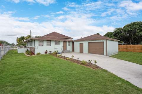145 NW 6th Ave, Florida City FL - photo 6 of 53