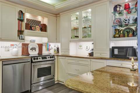 11113 Biscayne Blvd 1156, Miami FL - photo 22 of 43