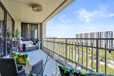 11113 Biscayne Blvd 1156, Miami FL - photo 9 of 43
