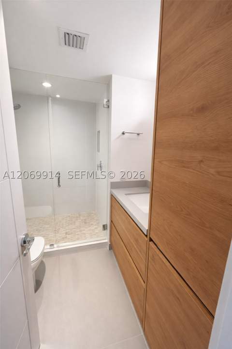 520 Brickell Key Dr A1421, Miami FL - photo 11 of 16