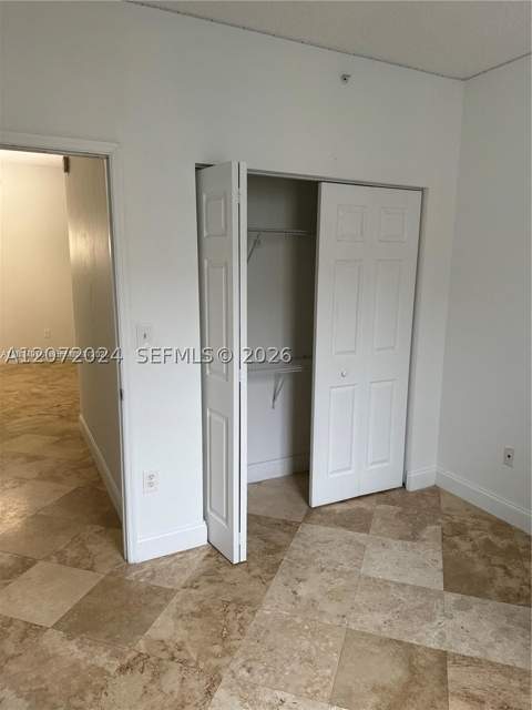 5091 NW 7th St 615, Miami FL - photo 20 of 37