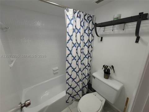 300 Bayview Dr 603, Sunny Isles Beach FL - photo 10 of 39
