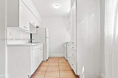 6511 Santona St C6, Coral Gables FL - photo 11 of 22