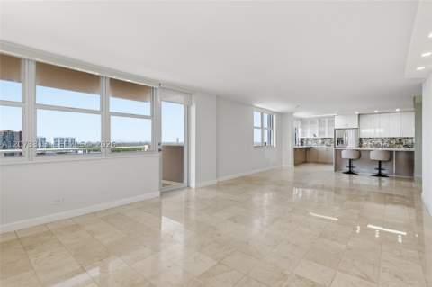 250 174th St 2004, Sunny Isles Beach FL - photo 12 of 33