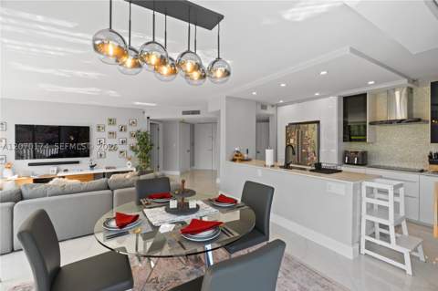 1000 W Island Blvd 202, Aventura FL - photo 10 of 98