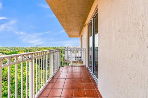 1650 Coral Way Ph-9, Miami FL - photo 20 of 38