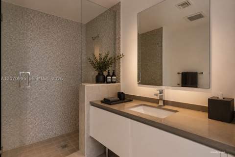 68 SE 6th St 1702, Miami FL - photo 17 of 40