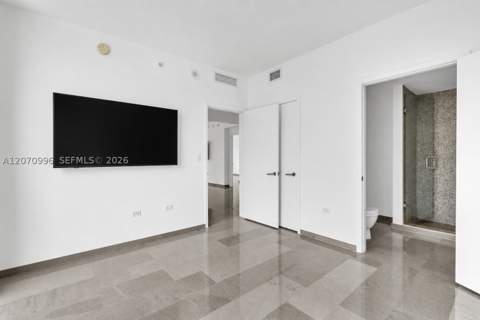 68 SE 6th St 1702, Miami FL - photo 22 of 40