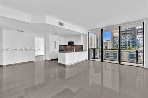 68 SE 6th St 1702, Miami FL - photo 9 of 40
