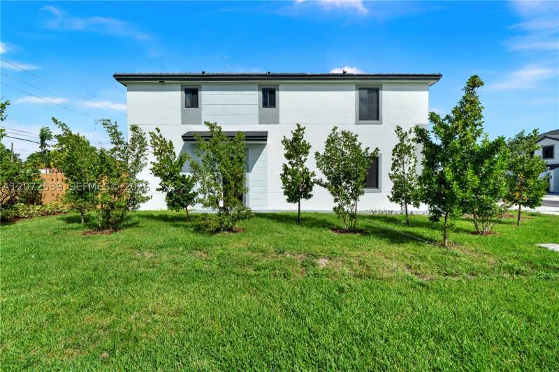 4 bedroom Townhouse at 34520 SW 191st Ct, Century Park Square, Homestead — photo 4
