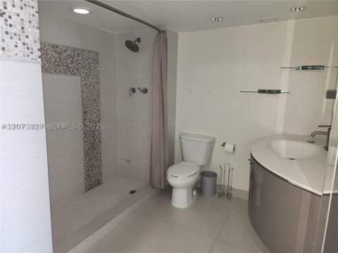 11930 N Bayshore Dr 1407, North Miami FL - photo 23 of 46