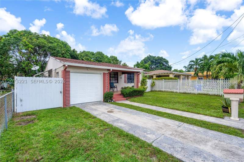 3 bedroom SingleFamilyResidence at 1191 NW 49th St, Crestwood, Miami — photo 3