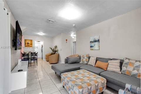 1191 NW 49th St, Miami FL - photo 6 of 41