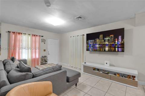 1191 NW 49th St, Miami FL - photo 7 of 41