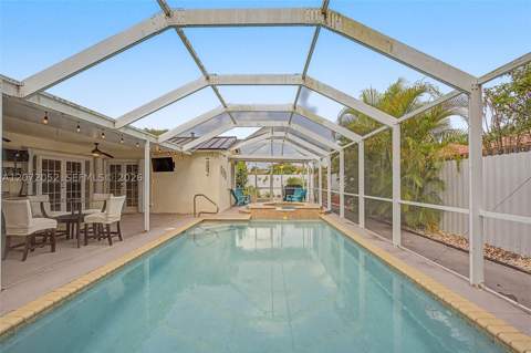 15431 SW 177th Ter, Miami FL - photo 23 of 38
