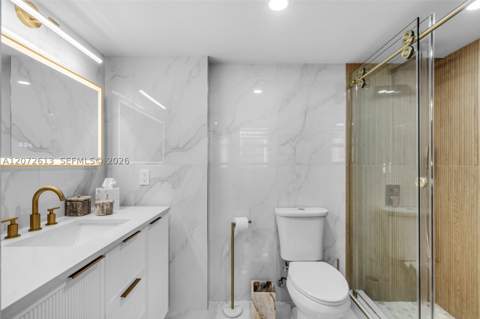 1200 Brickell Bay Dr 2501, Miami FL - photo 14 of 33