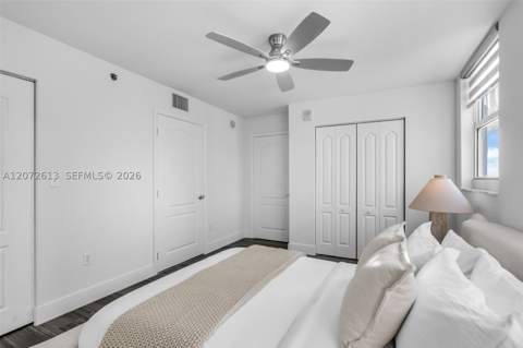 1200 Brickell Bay Dr 2501, Miami FL - photo 16 of 33
