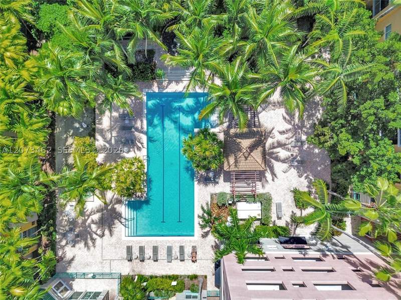 2 bedroom Condominium at 6001 SW 70th St 513, Valencia Condo, South Miami — photo 2