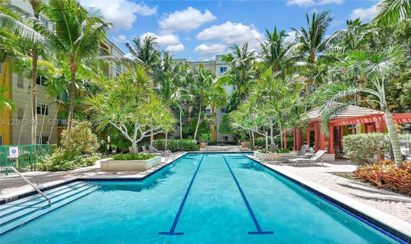 2 bedroom Condominium at 6001 SW 70th St 513, Valencia Condo, South Miami — photo 4