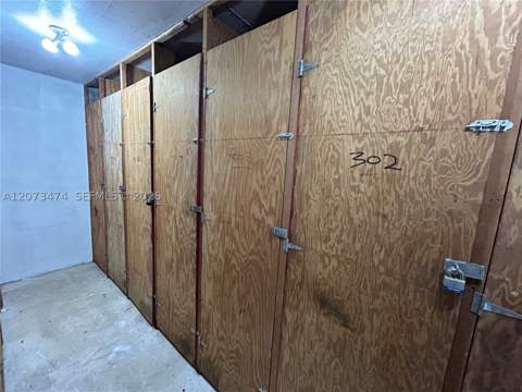3550 NE 169th St 304, North Miami Beach FL - photo 24 of 36