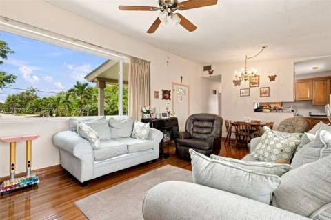 3240 SW 84th Ave, Miami FL - photo 10 of 27