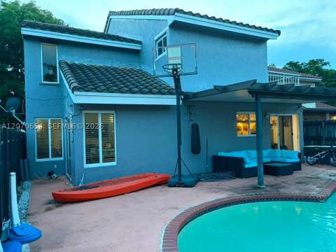 10051 SW 147th Pl, Miami FL - photo 10 of 18