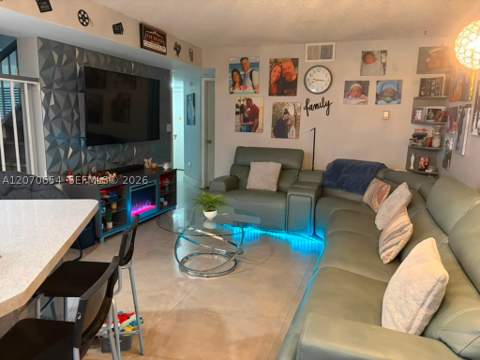 10051 SW 147th Pl, Miami FL - photo 6 of 18