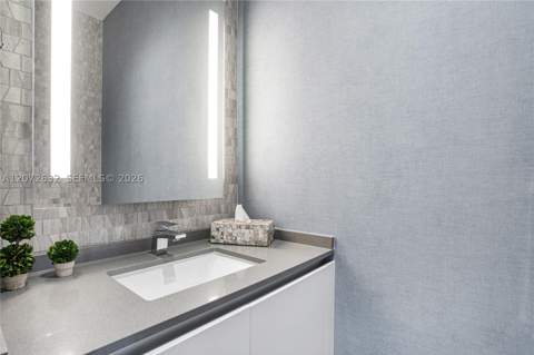 88 SW 7th St 4006, Miami FL - photo 21 of 33