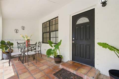 20001 Ranch Rd, Cutler Bay FL - photo 9 of 36