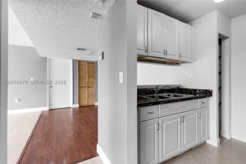 2 bedroom Condominium at 8004 SW 149th Ave C216, Peppermill Kendale Lks W, Miami — photo 5