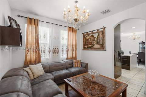 8741 NW 110th Ave, Doral FL - photo 11 of 53