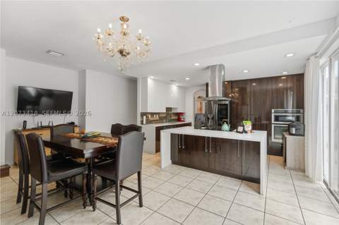 8741 NW 110th Ave, Doral FL - photo 14 of 53