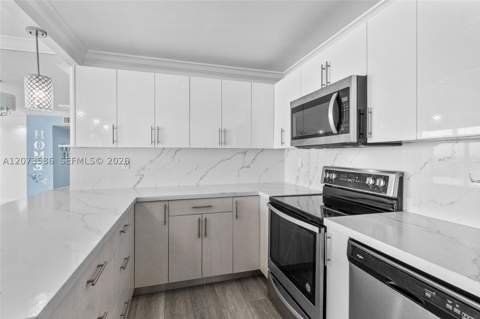 600 NE 36th St 1404, Miami FL - photo 7 of 20
