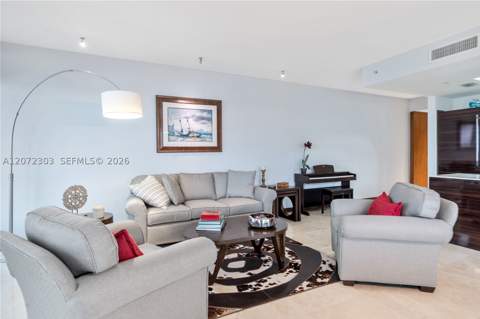 3737 Collins Ave S-701, Miami Beach FL - photo 10 of 31